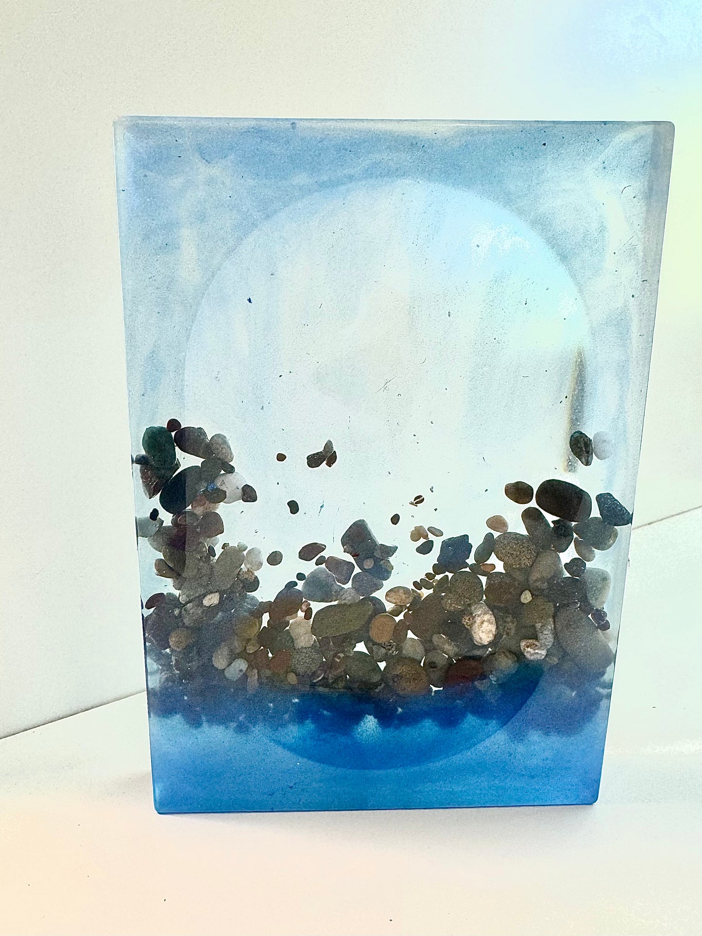 Beach pebble and blue soap dish